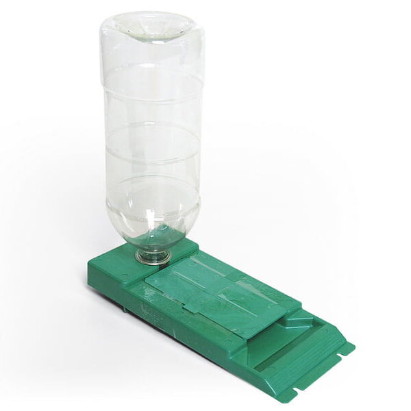 Podkarmiaczka wlotkowa plastikowa duża